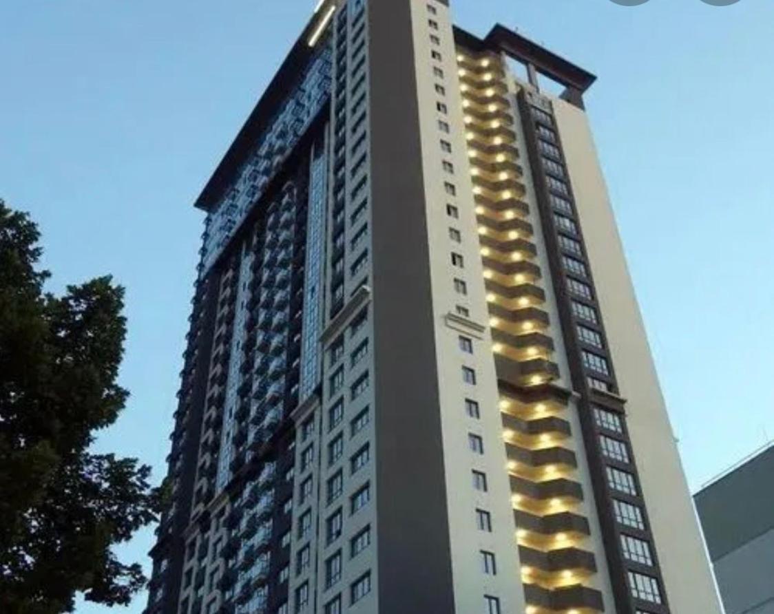 Modern Vip Smart. Appartement Kiev Buitenkant foto